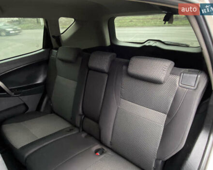 Желтый Джили Эмгранд Х7, объемом двигателя 1.8 л и пробегом 145 тыс. км за 5500 $, фото 11 на Automoto.ua