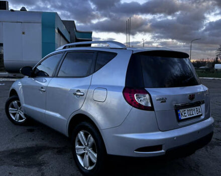 Серый Джили Эмгранд Х7, объемом двигателя 1.79 л и пробегом 83 тыс. км за 6999 $, фото 3 на Automoto.ua