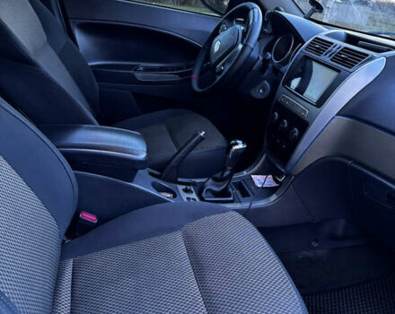 Серый Джили Эмгранд Х7, объемом двигателя 1.79 л и пробегом 83 тыс. км за 6999 $, фото 5 на Automoto.ua