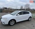 Белый Джили Эмгранд, объемом двигателя 1.79 л и пробегом 115 тыс. км за 3900 $, фото 1 на Automoto.ua