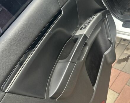 Белый Джили Эмгранд, объемом двигателя 1.8 л и пробегом 107 тыс. км за 4999 $, фото 9 на Automoto.ua