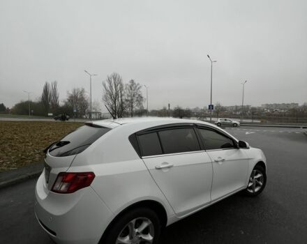 Білий Джилі Емгранд, об'ємом двигуна 1.8 л та пробігом 146 тис. км за 3399 $, фото 4 на Automoto.ua