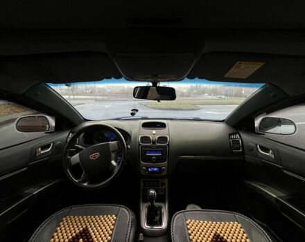 Білий Джилі Емгранд, об'ємом двигуна 1.8 л та пробігом 146 тис. км за 3399 $, фото 5 на Automoto.ua