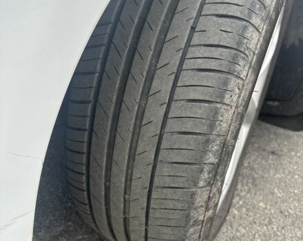 Белый Джили Эмгранд, объемом двигателя 1.8 л и пробегом 107 тыс. км за 4999 $, фото 2 на Automoto.ua