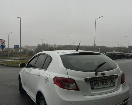 Білий Джилі Емгранд, об'ємом двигуна 1.8 л та пробігом 146 тис. км за 3399 $, фото 2 на Automoto.ua