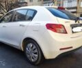 Білий Джилі Емгранд, об'ємом двигуна 1.5 л та пробігом 150 тис. км за 5337 $, фото 2 на Automoto.ua