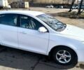 Белый Джили Эмгранд, объемом двигателя 1.8 л и пробегом 74 тыс. км за 5400 $, фото 3 на Automoto.ua