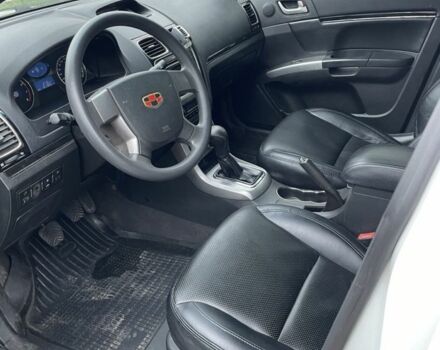 Белый Джили Эмгранд, объемом двигателя 1.8 л и пробегом 152 тыс. км за 3000 $, фото 5 на Automoto.ua