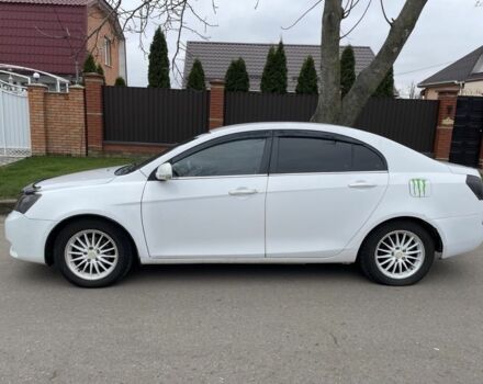 Белый Джили Эмгранд, объемом двигателя 1.8 л и пробегом 152 тыс. км за 3000 $, фото 3 на Automoto.ua