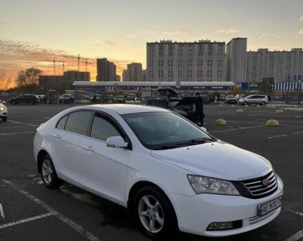 Белый Джили Эмгранд, объемом двигателя 1.8 л и пробегом 146 тыс. км за 4500 $, фото 1 на Automoto.ua