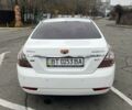 Білий Джилі Емгранд, об'ємом двигуна 1.8 л та пробігом 231 тис. км за 3200 $, фото 4 на Automoto.ua