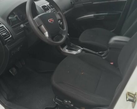 Белый Джили Эмгранд, объемом двигателя 1.8 л и пробегом 108 тыс. км за 5200 $, фото 4 на Automoto.ua