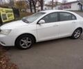 Білий Джилі Емгранд, об'ємом двигуна 1.8 л та пробігом 66 тис. км за 3900 $, фото 1 на Automoto.ua