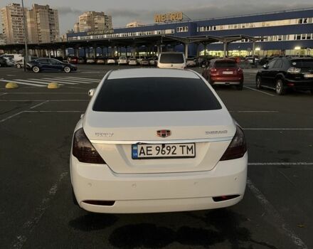 Белый Джили Эмгранд, объемом двигателя 1.8 л и пробегом 146 тыс. км за 4500 $, фото 5 на Automoto.ua