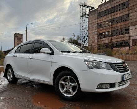 Джили Эмгранд 2013 в Кривом Роге на Automoto.ua Белый Джили Эмгранд, объемом двигателя 1.8 л и пробегом 234 тыс. км за 4000 $, фото 7 на Automoto.ua