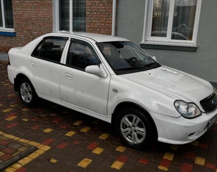 Белый Джили Эмгранд, объемом двигателя 1.5 л и пробегом 106 тыс. км за 1500 $, фото 3 на Automoto.ua