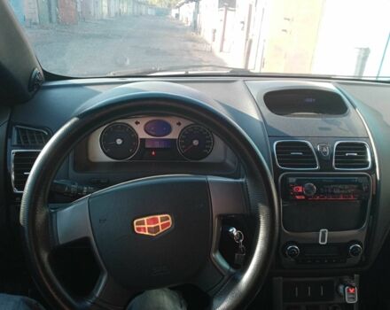 Білий Джилі Емгранд, об'ємом двигуна 1.8 л та пробігом 190 тис. км за 5300 $, фото 11 на Automoto.ua