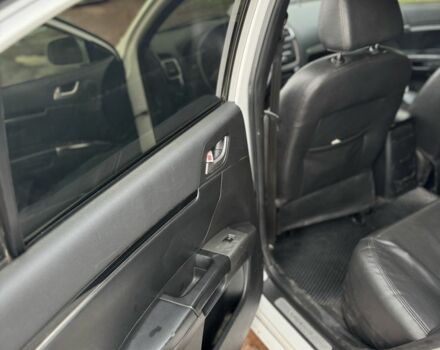 Джили Эмгранд 2013 в Кривом Роге на Automoto.ua Белый Джили Эмгранд, объемом двигателя 1.8 л и пробегом 234 тыс. км за 4000 $, фото 18 на Automoto.ua