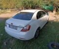 Джили Эмгранд 2013 в Кривом Роге на Automoto.ua Белый Джили Эмгранд, объемом двигателя 1.8 л и пробегом 203 тыс. км за 3500 $, фото 3 на Automoto.ua