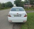 Белый Джили Эмгранд, объемом двигателя 1.5 л и пробегом 210 тыс. км за 2700 $, фото 1 на Automoto.ua