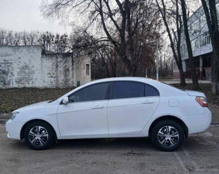 Білий Джилі Емгранд, об'ємом двигуна 1.8 л та пробігом 69 тис. км за 4800 $, фото 1 на Automoto.ua