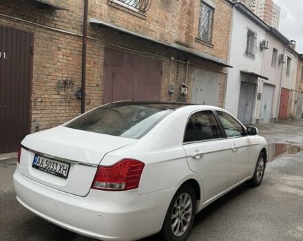 Белый Джили Эмгранд, объемом двигателя 2.4 л и пробегом 250 тыс. км за 4850 $, фото 5 на Automoto.ua