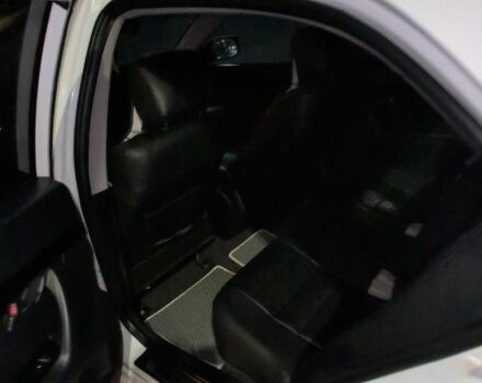 Белый Джили Эмгранд, объемом двигателя 0 л и пробегом 210 тыс. км за 4999 $, фото 4 на Automoto.ua