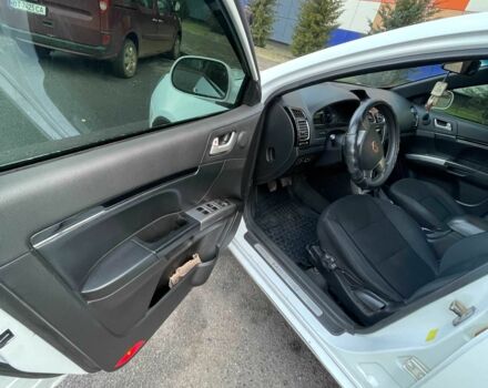 Білий Джилі Емгранд, об'ємом двигуна 1.8 л та пробігом 160 тис. км за 4700 $, фото 9 на Automoto.ua