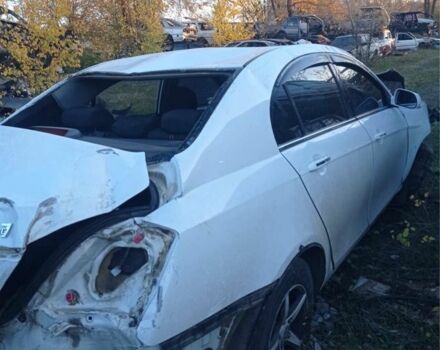 Білий Джилі Емгранд, об'ємом двигуна 1.5 л та пробігом 200 тис. км за 800 $, фото 1 на Automoto.ua