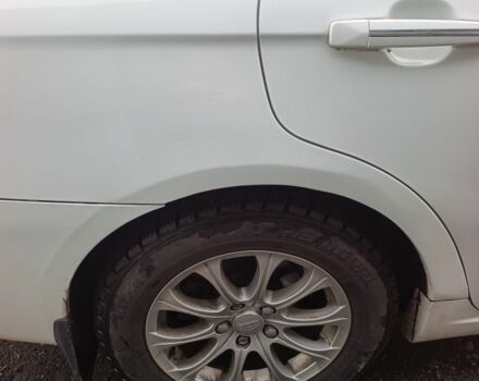 Білий Джилі Емгранд, об'ємом двигуна 2 л та пробігом 83 тис. км за 4370 $, фото 3 на Automoto.ua