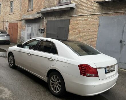 Белый Джили Эмгранд, объемом двигателя 2.4 л и пробегом 250 тыс. км за 4850 $, фото 3 на Automoto.ua