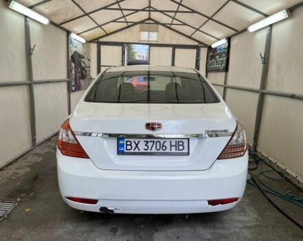 Білий Джилі Емгранд, об'ємом двигуна 1.5 л та пробігом 235 тис. км за 4000 $, фото 2 на Automoto.ua