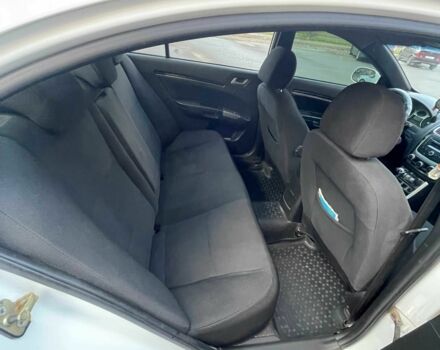 Білий Джилі Емгранд, об'ємом двигуна 1.8 л та пробігом 160 тис. км за 4700 $, фото 10 на Automoto.ua