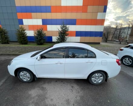 Білий Джилі Емгранд, об'ємом двигуна 1.8 л та пробігом 160 тис. км за 4700 $, фото 2 на Automoto.ua