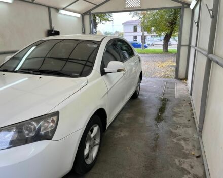 Білий Джилі Емгранд, об'ємом двигуна 1.5 л та пробігом 235 тис. км за 4000 $, фото 4 на Automoto.ua