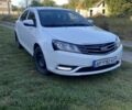 Білий Джилі Емгранд, об'ємом двигуна 1.5 л та пробігом 197 тис. км за 5500 $, фото 1 на Automoto.ua