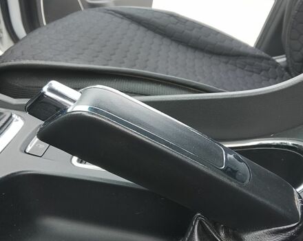 Белый Джили Эмгранд, объемом двигателя 1.5 л и пробегом 74 тыс. км за 6700 $, фото 7 на Automoto.ua