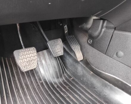 Белый Джили Эмгранд, объемом двигателя 1.5 л и пробегом 74 тыс. км за 6700 $, фото 5 на Automoto.ua