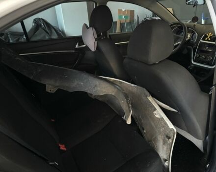 Білий Джилі Емгранд, об'ємом двигуна 1.5 л та пробігом 96 тис. км за 4300 $, фото 7 на Automoto.ua