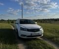 Белый Джили Эмгранд, объемом двигателя 1.5 л и пробегом 100 тыс. км за 3500 $, фото 1 на Automoto.ua