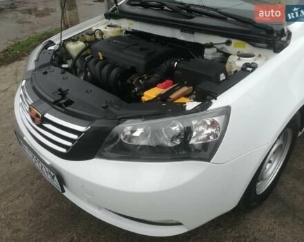 Белый Джили Эмгранд, объемом двигателя 1.79 л и пробегом 108 тыс. км за 6000 $, фото 1 на Automoto.ua