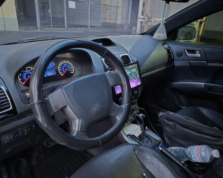 Белый Джили Эмгранд, объемом двигателя 1.8 л и пробегом 2 тыс. км за 4000 $, фото 18 на Automoto.ua