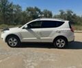 Джили Эмгранд 2014 в Запорожье на Automoto.ua Белый Джили Эмгранд, объемом двигателя 2.4 л и пробегом 125 тыс. км за 6100 $, фото 3 на Automoto.ua