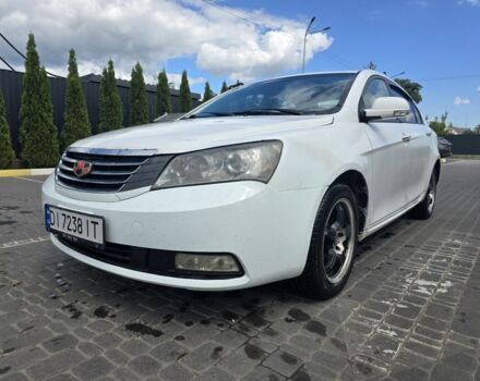 Белый Джили Эмгранд, объемом двигателя 1.8 л и пробегом 287 тыс. км за 2700 $, фото 1 на Automoto.ua
