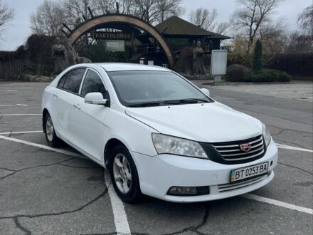 Белый Джили Эмгранд, объемом двигателя 1.8 л и пробегом 231 тыс. км за 3200 $, фото 1 на Automoto.ua