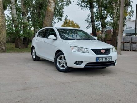 Джилі Емгранд 2012 у Измаиле на Automoto.ua Білий Джилі Емгранд, об'ємом двигуна 1 л та пробігом 115 тис. км за 4500 $, фото 1 на Automoto.ua