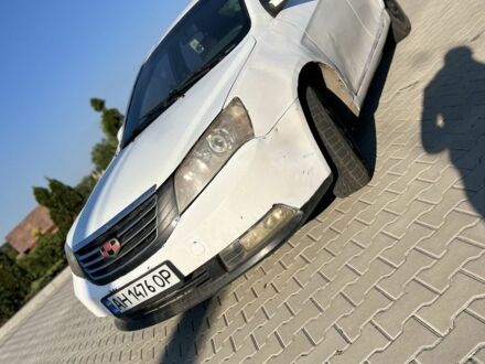 Белый Джили Эмгранд, объемом двигателя 1.8 л и пробегом 250 тыс. км за 1264 $, фото 1 на Automoto.ua