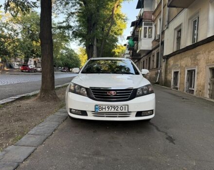 Белый Джили Эмгранд, объемом двигателя 1.8 л и пробегом 220 тыс. км за 3850 $, фото 1 на Automoto.ua