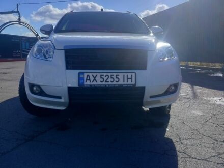 Джилі Емгранд 2013 у Полтаві на Automoto.ua Білий Джилі Емгранд, об'ємом двигуна 2 л та пробігом 55 тис. км за 7200 $, фото 1 на Automoto.ua