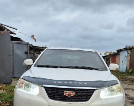 Белый Джили Эмгранд, объемом двигателя 1.8 л и пробегом 131 тыс. км за 4200 $, фото 1 на Automoto.ua